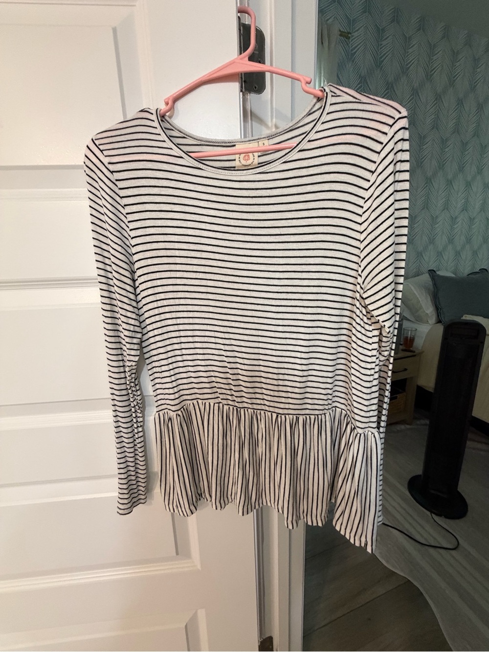 Striped Long-Sleeve Peplum Tunic - White/Black